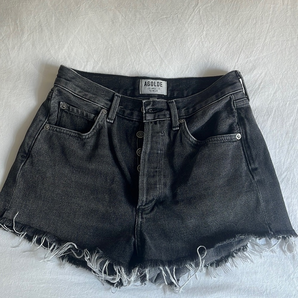 Agolde. Women’s Jean Shorts. Size 25. Black.
